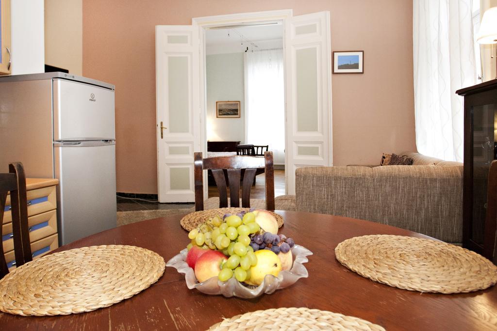 Liana-Luxury And Central Flat Boedapest Kamer foto